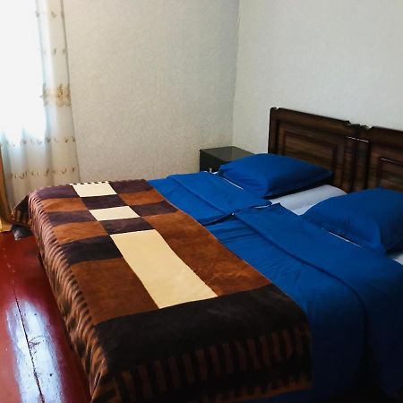Butichi Guest House Chiatura Buitenkant foto