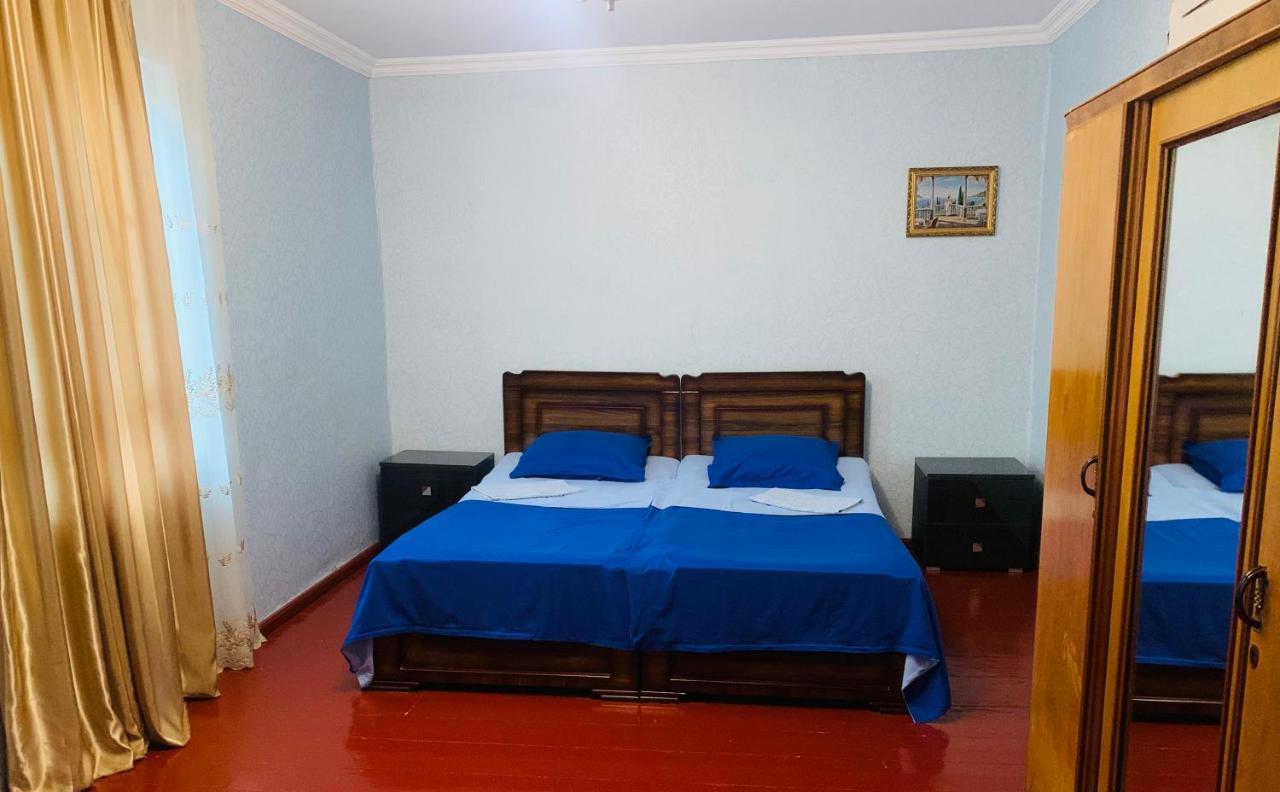 Butichi Guest House Chiatura Buitenkant foto