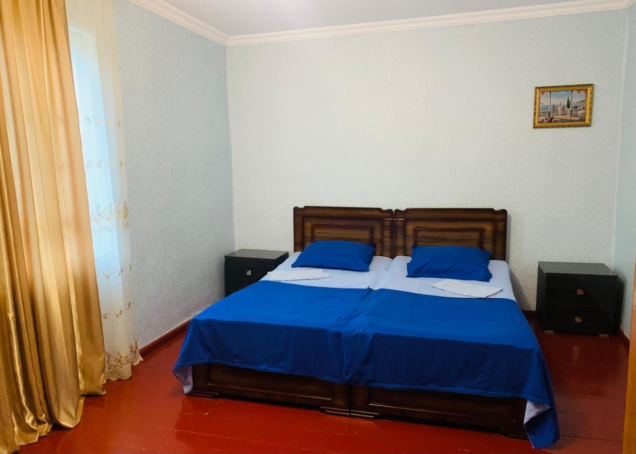Butichi Guest House Chiatura Buitenkant foto