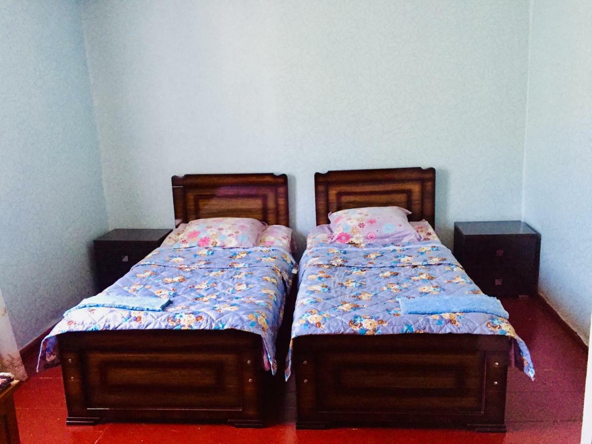 Butichi Guest House Chiatura Buitenkant foto